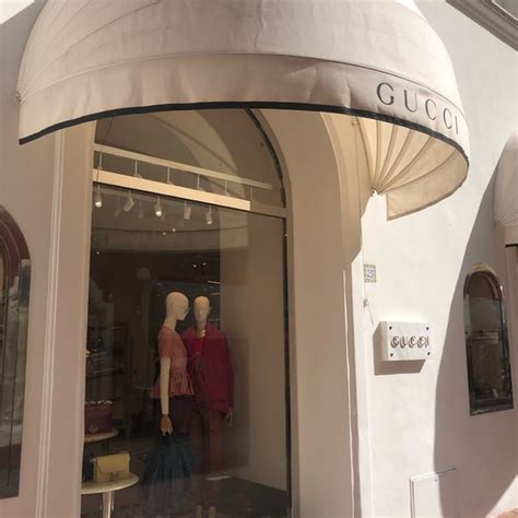 gucci - capri camerelle|Shopping in Capri .